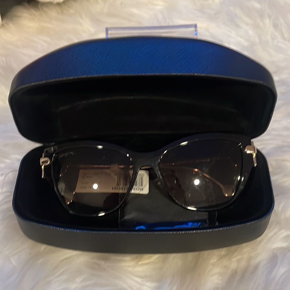 Salvatore Ferragamo Cat Eye Sunglasses - Picture 6 of 7